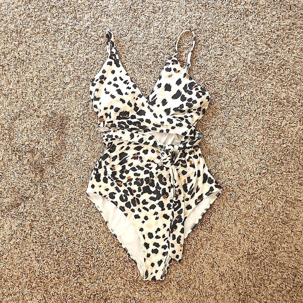 Aerie wrap one piece swimsuit